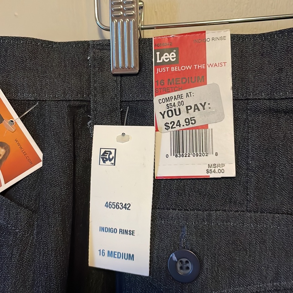 Jeans - Picture 6 of 6